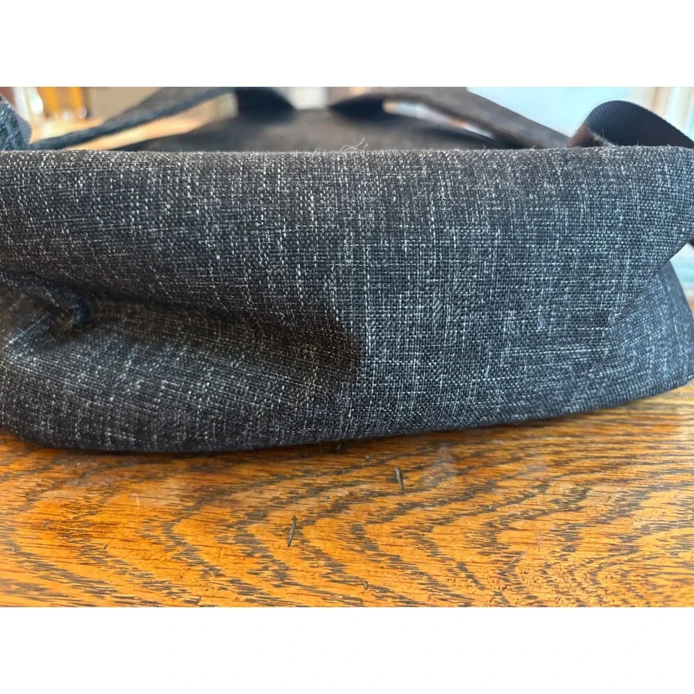 Everlane Street Nylon Zip Backpack Dark Grey Crosshatch Minimalist Bag